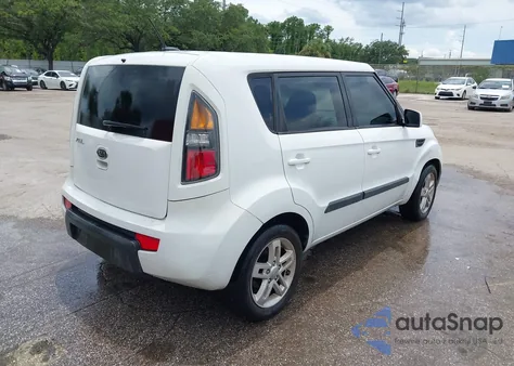 2011 Kia Soul + из США, поврежденный, VIN KNDJT2A2XB7707401